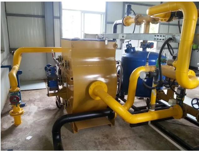 图3 浙江台州电厂辅机冷却系统的电化学水处理器